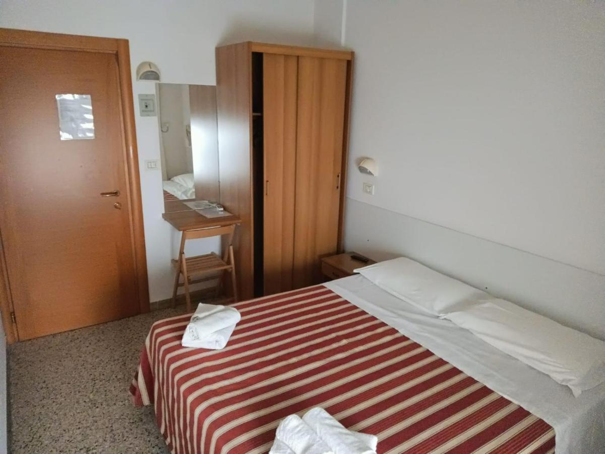 Hotel Graziella Mare Rimini Extérieur photo